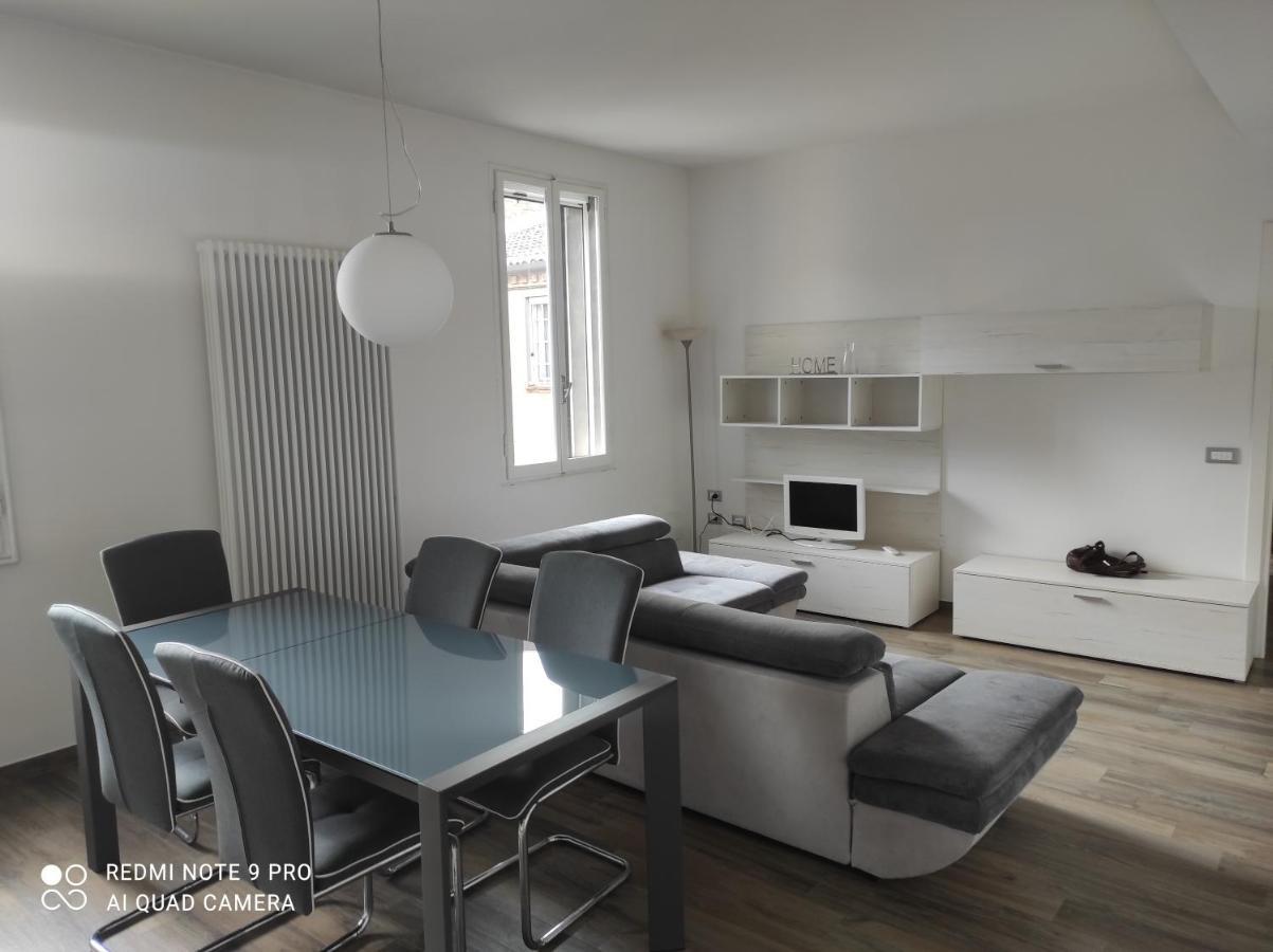 Centro Storico Suites Ferrara Buitenkant foto