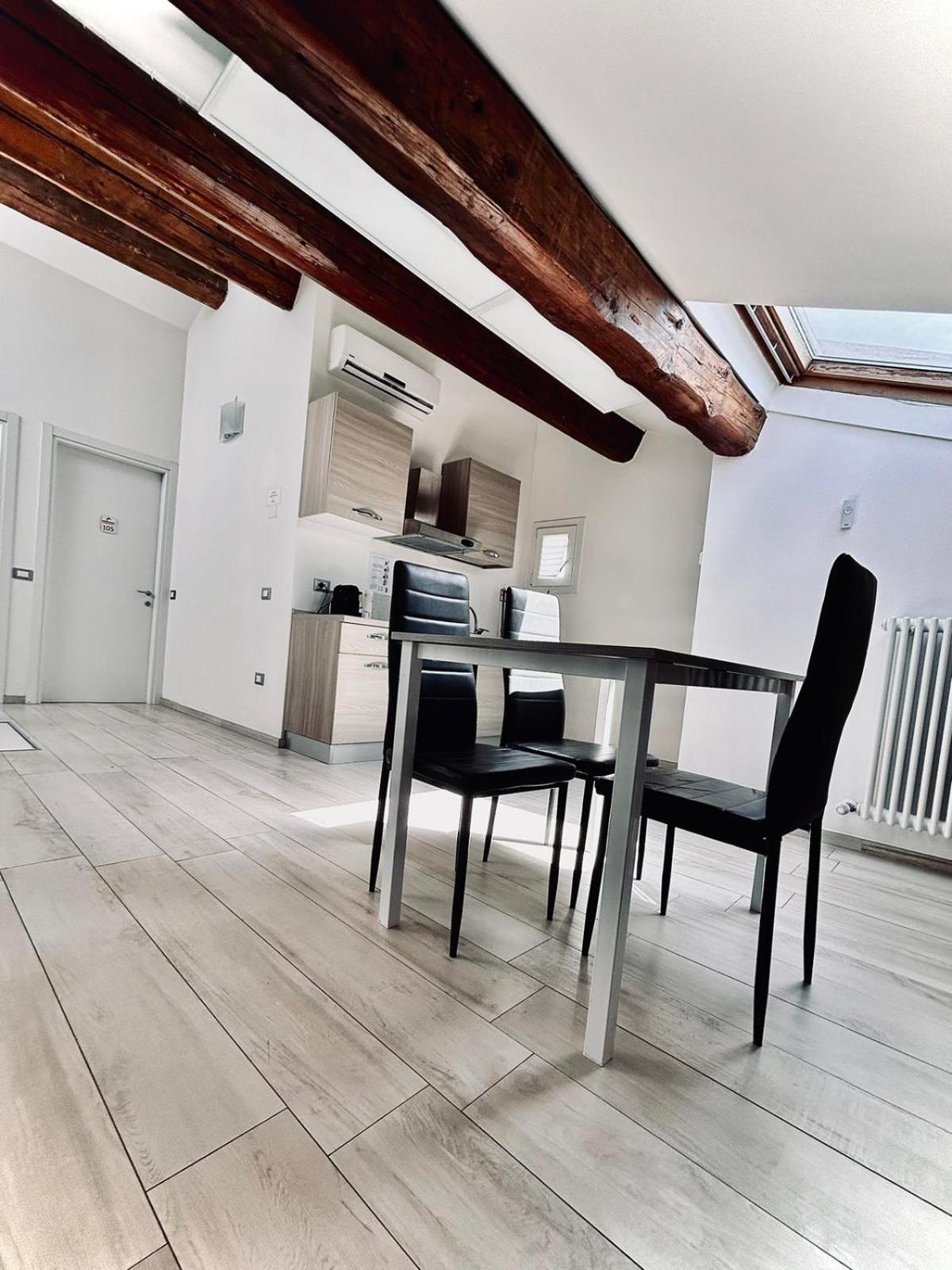 Centro Storico Suites Ferrara Buitenkant foto