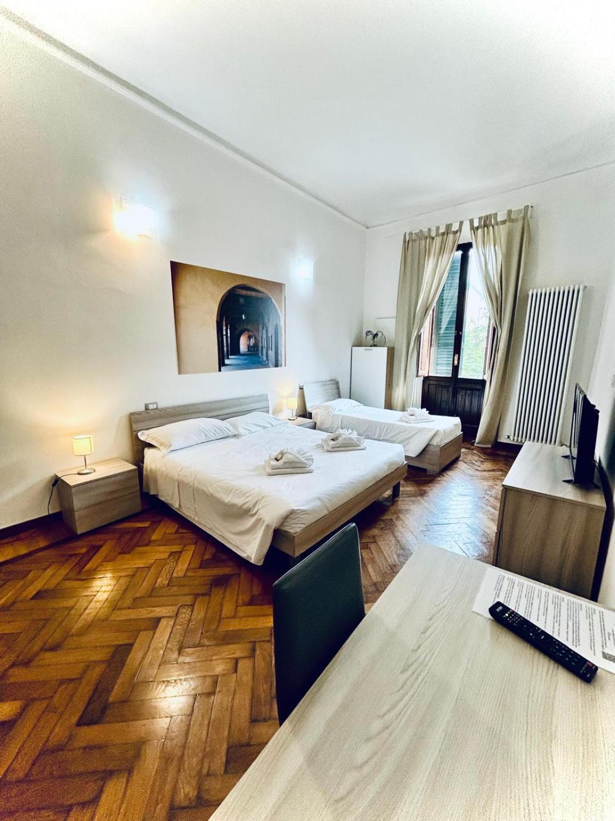 Centro Storico Suites Ferrara Buitenkant foto